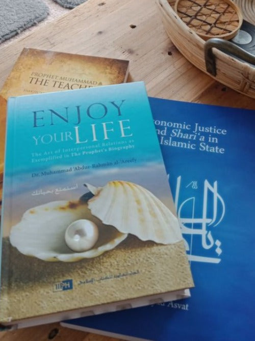 Enjoy Your Life: The Art of Interpersonal Relations as Exemplified in the Prophet's Biography